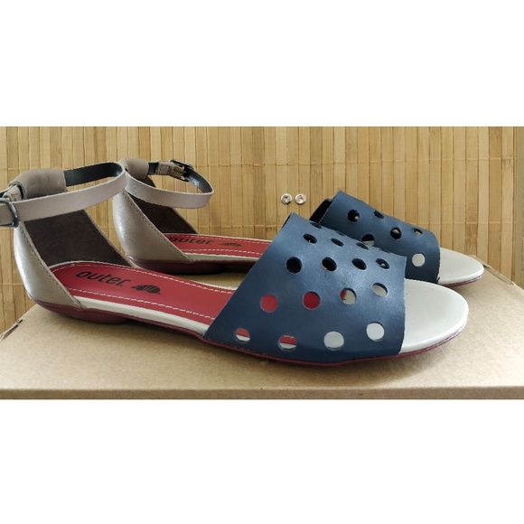 Outer Sandals - Handmade in Brazil  - size 7 - Picture 1 of 6